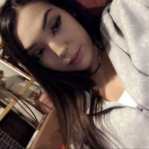 Meet your Posher, Brianna